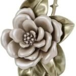 Luxury  Gold Camellia Rose Brooch with Moissanite - Vintage Elegance, Perfect Accessory for Coats & Evening Wear, Ideal for Weddings & Formal Events, Women's Sophisticated Jewelry
