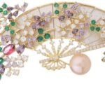 Delicate  Gold Handmade Vintage Fan Moissanite Corsage ，Freshwater Pearl Embellished with Elegant Brooch Shawl Accessory, Ideal Gift for Valentine's Day