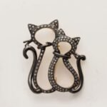 Diamond Statement Elegant Brooch pin for women Kitty Couple Pendant 1.05 Carat BrownNatural Diamonds in Certified Natural Diamond Pendant, Brooches For Women - Image 2